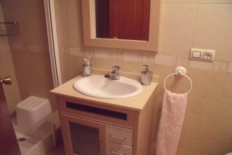 Alicante,Alicante,España,3 Bedrooms Bedrooms,1 BañoBathrooms,Pisos,14366