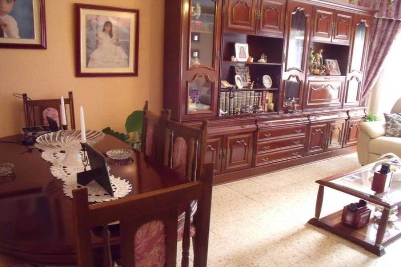 Alicante,Alicante,España,3 Bedrooms Bedrooms,1 BañoBathrooms,Pisos,14367