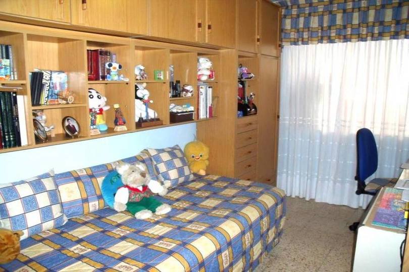 Alicante,Alicante,España,3 Bedrooms Bedrooms,1 BañoBathrooms,Pisos,14367