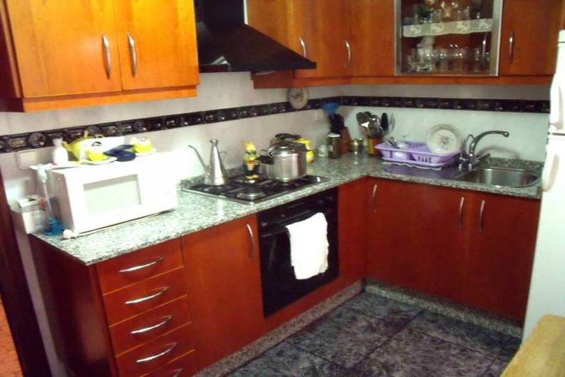 Alicante,Alicante,España,4 Bedrooms Bedrooms,2 BathroomsBathrooms,Pisos,14368