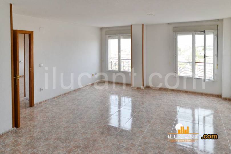Alicante,Alicante,España,3 Bedrooms Bedrooms,2 BathroomsBathrooms,Pisos,14374