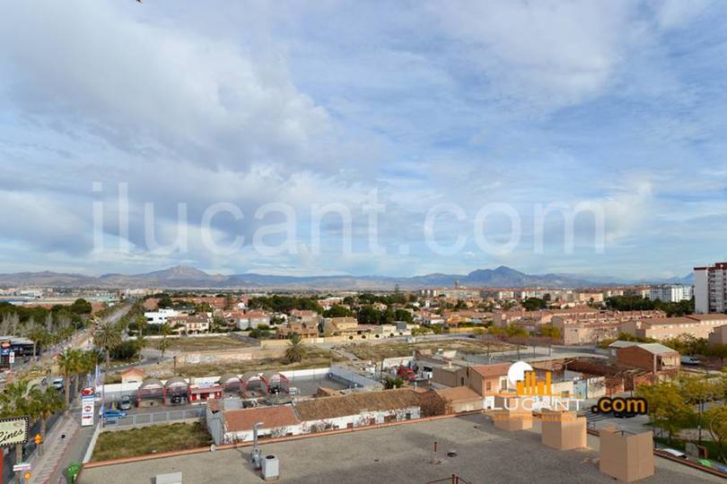 Alicante,Alicante,España,3 Bedrooms Bedrooms,2 BathroomsBathrooms,Pisos,14374