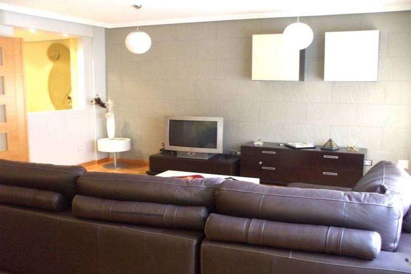 Alicante,Alicante,España,3 Bedrooms Bedrooms,2 BathroomsBathrooms,Pisos,14381