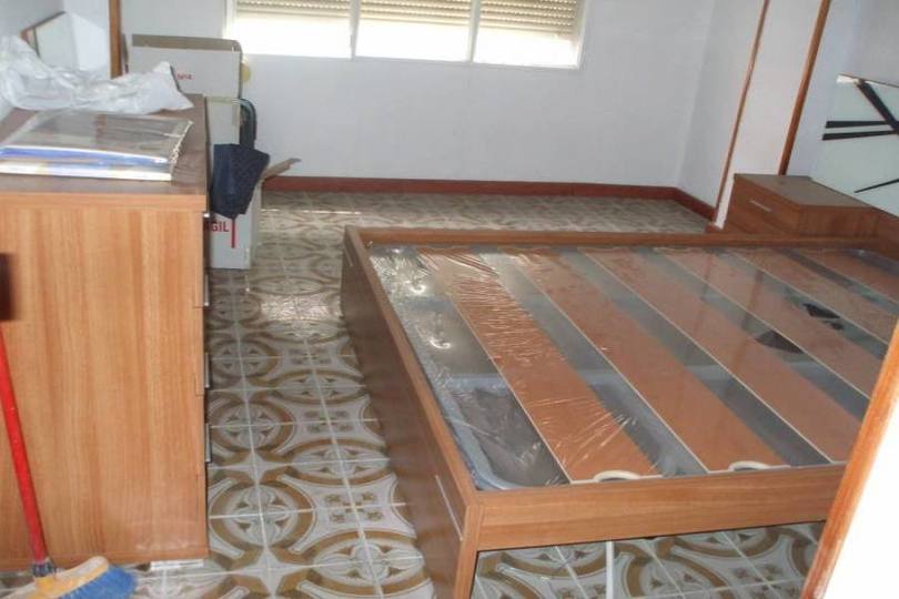 Alicante,Alicante,España,3 Bedrooms Bedrooms,1 BañoBathrooms,Pisos,14382