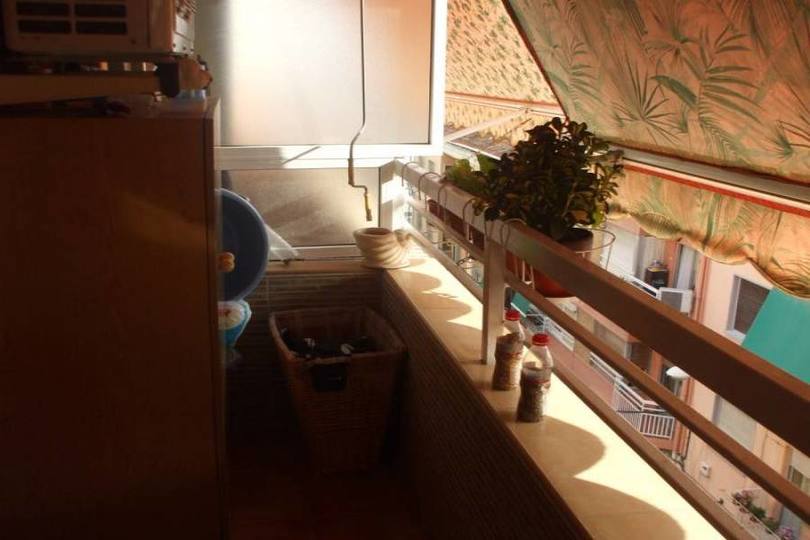 Alicante,Alicante,España,3 Bedrooms Bedrooms,1 BañoBathrooms,Pisos,14384