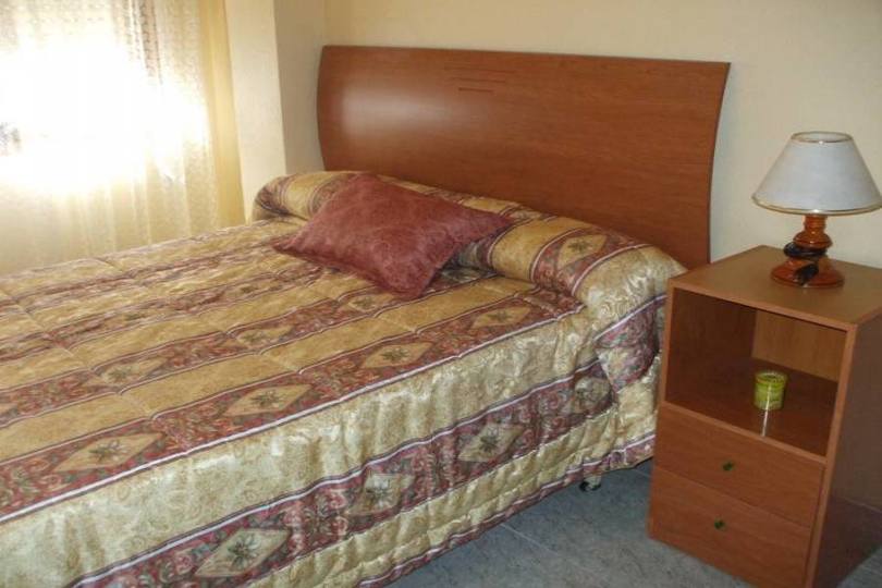 Alicante,Alicante,España,3 Bedrooms Bedrooms,1 BañoBathrooms,Pisos,14386
