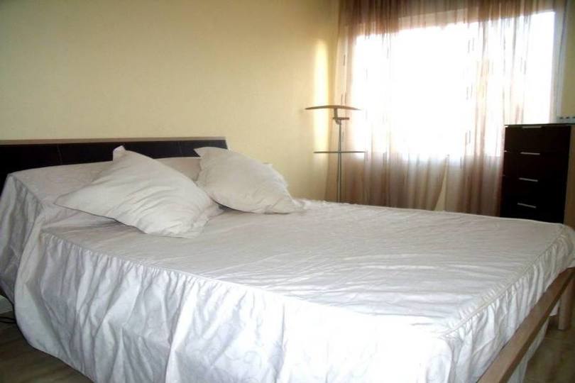 Alicante,Alicante,España,3 Bedrooms Bedrooms,1 BañoBathrooms,Pisos,14388