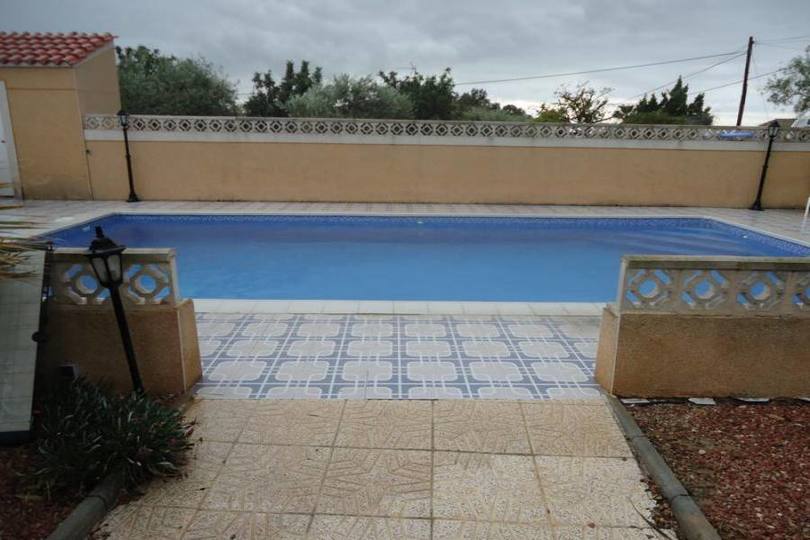 Albatera,Alicante,España,3 Habitaciones Habitaciones,2 BañosBaños,Fincas-Villas,2185