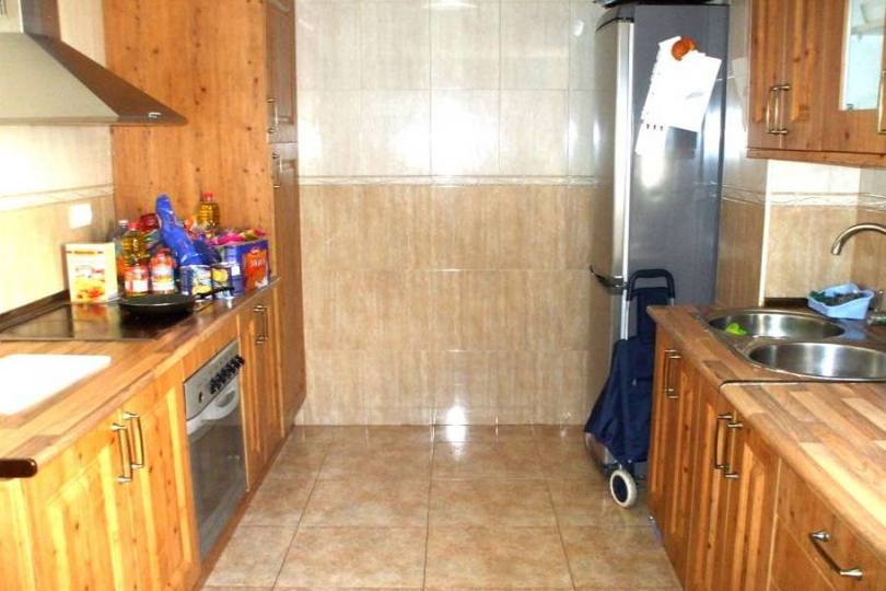 Alicante,Alicante,España,3 Bedrooms Bedrooms,1 BañoBathrooms,Pisos,14392