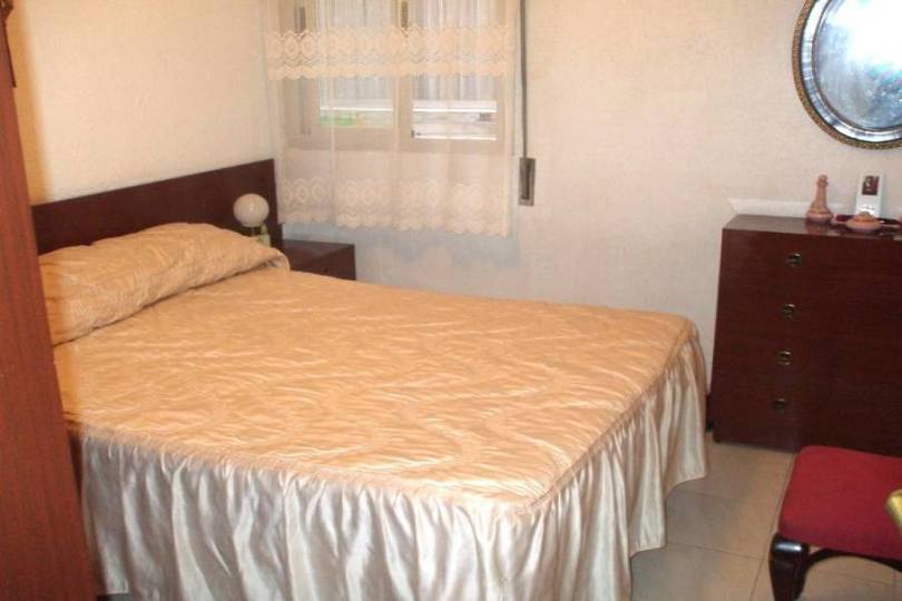 Alicante,Alicante,España,3 Bedrooms Bedrooms,1 BañoBathrooms,Pisos,14393