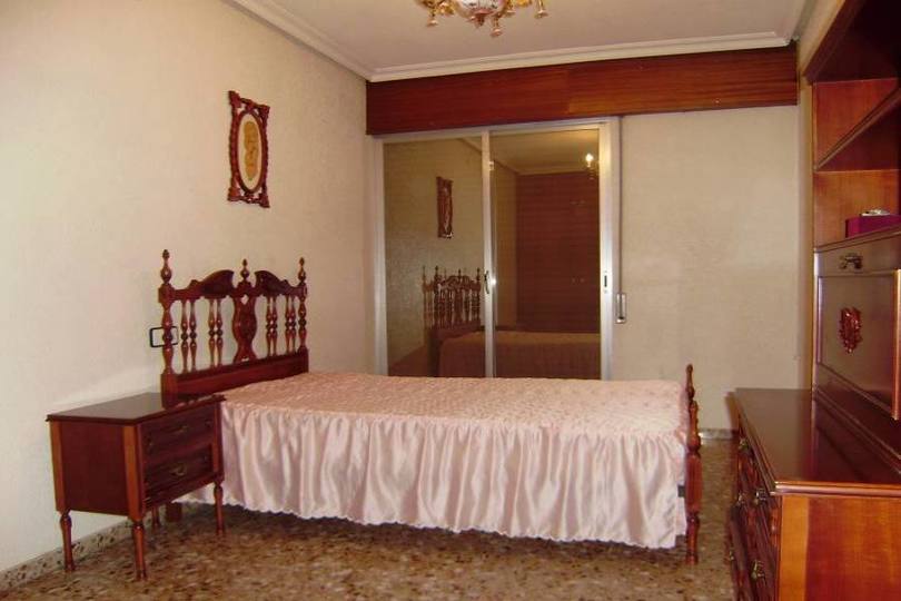San Juan,Alicante,España,4 Bedrooms Bedrooms,1 BañoBathrooms,Pisos,14398