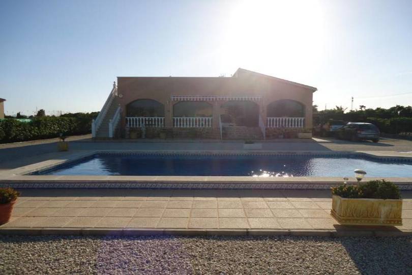 Catral,Alicante,España,3 Habitaciones Habitaciones,3 BañosBaños,Fincas-Villas,2186