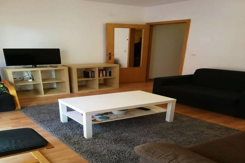 Alicante,Alicante,España,4 Bedrooms Bedrooms,1 BañoBathrooms,Pisos,14403