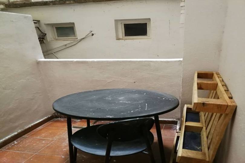 Alicante,Alicante,España,4 Bedrooms Bedrooms,1 BañoBathrooms,Pisos,14403