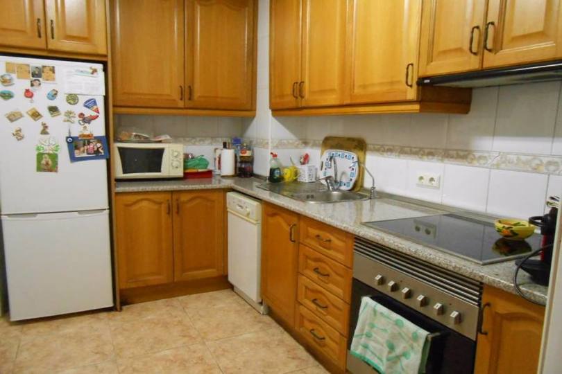 Alicante,Alicante,España,3 Bedrooms Bedrooms,1 BañoBathrooms,Pisos,14406