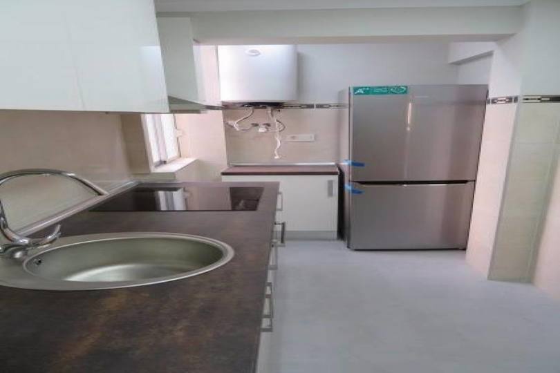 Alicante,Alicante,España,2 Bedrooms Bedrooms,1 BañoBathrooms,Pisos,14409