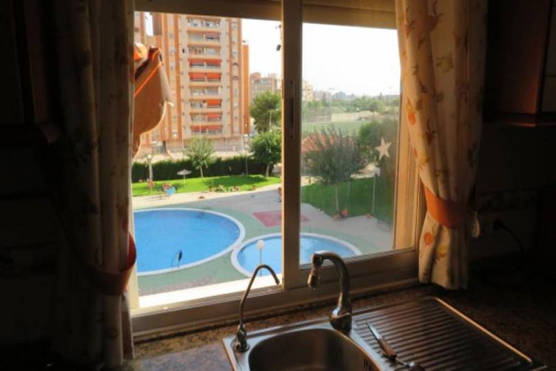 Alicante,Alicante,España,3 Bedrooms Bedrooms,2 BathroomsBathrooms,Pisos,14414