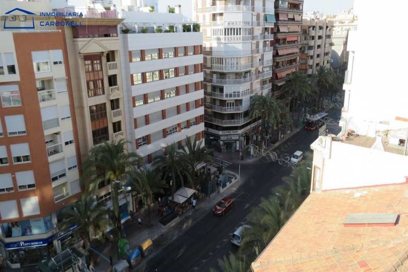 Alicante,Alicante,España,4 Bedrooms Bedrooms,2 BathroomsBathrooms,Pisos,14417