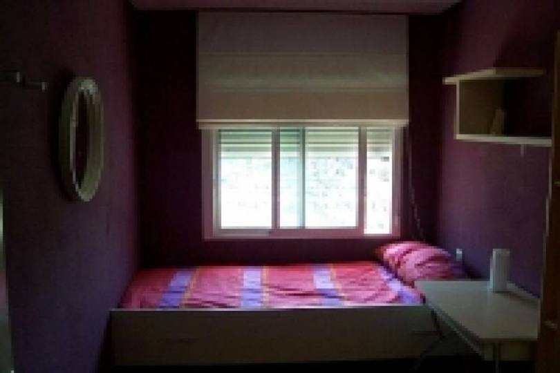 Alicante,Alicante,España,3 Bedrooms Bedrooms,1 BañoBathrooms,Pisos,14418