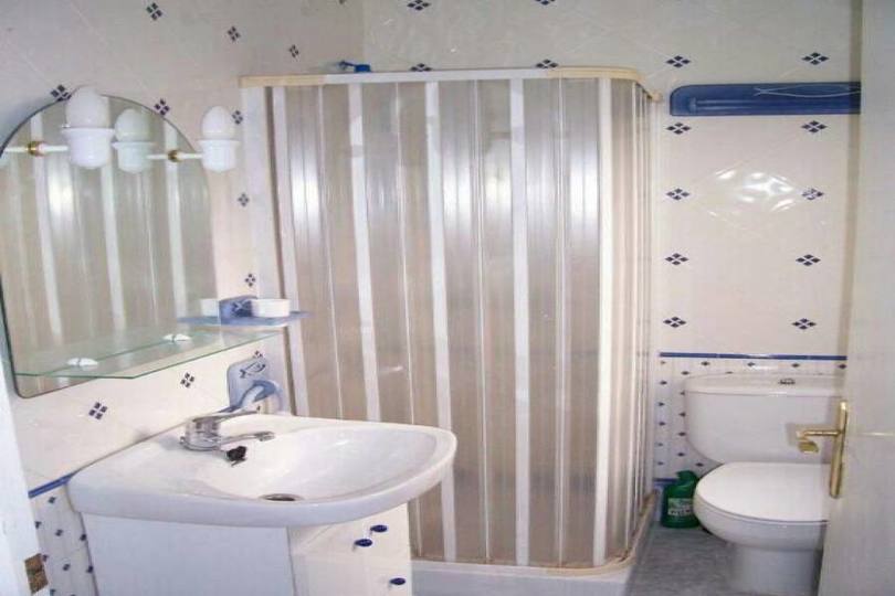 Alicante,Alicante,España,3 Bedrooms Bedrooms,1 BañoBathrooms,Pisos,14418