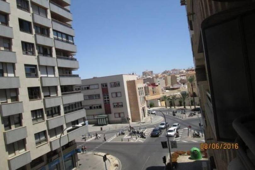 Alicante,Alicante,España,4 Bedrooms Bedrooms,2 BathroomsBathrooms,Pisos,14419