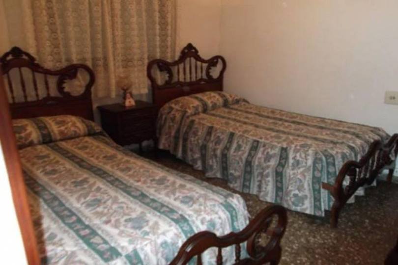 Alicante,Alicante,España,3 Bedrooms Bedrooms,1 BañoBathrooms,Pisos,14420