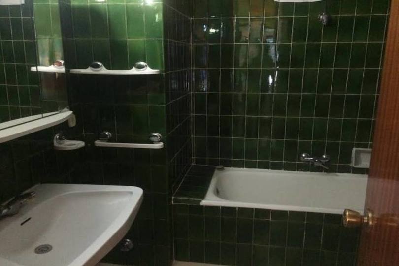 Alicante,Alicante,España,4 Bedrooms Bedrooms,2 BathroomsBathrooms,Pisos,14427