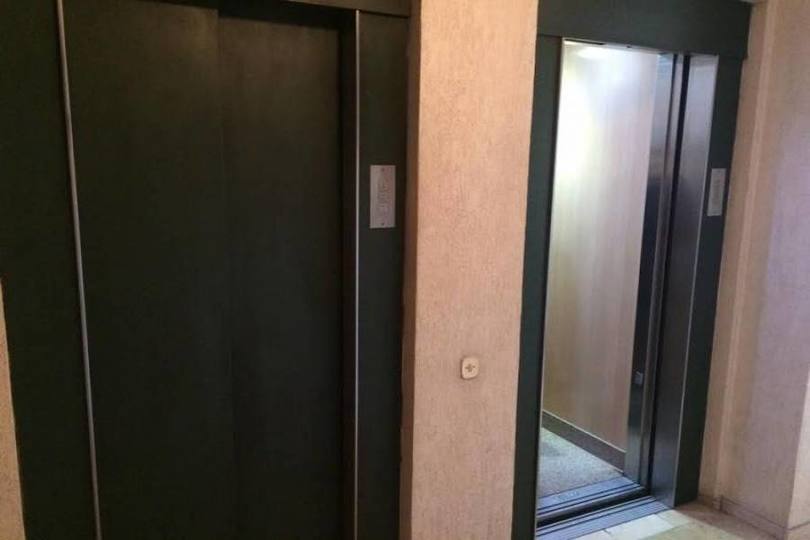 Alicante,Alicante,España,4 Bedrooms Bedrooms,2 BathroomsBathrooms,Pisos,14427
