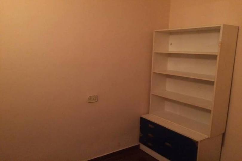 Alicante,Alicante,España,4 Bedrooms Bedrooms,2 BathroomsBathrooms,Pisos,14427