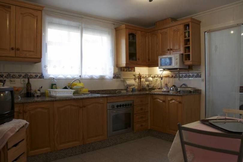 Alicante,Alicante,España,3 Bedrooms Bedrooms,2 BathroomsBathrooms,Pisos,14428