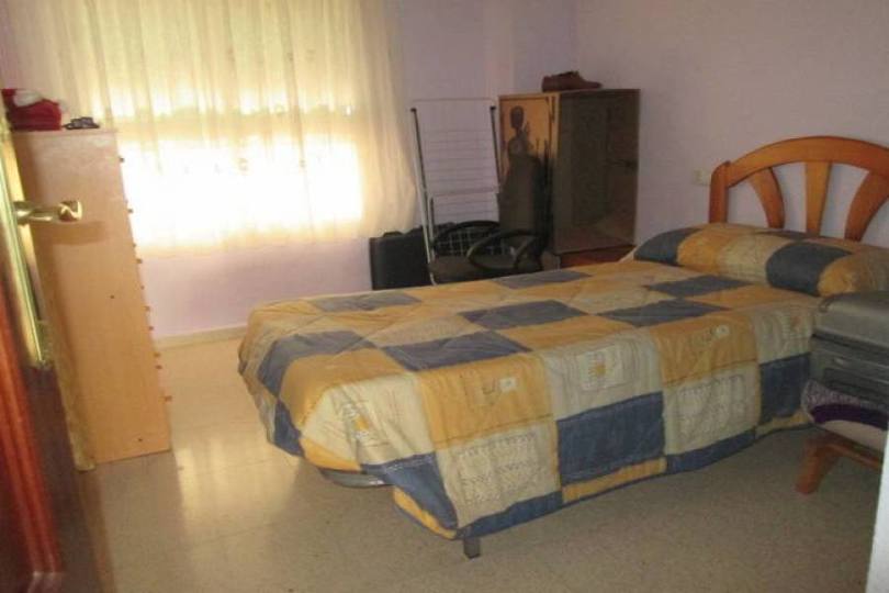 Alicante,Alicante,España,3 Bedrooms Bedrooms,2 BathroomsBathrooms,Pisos,14431