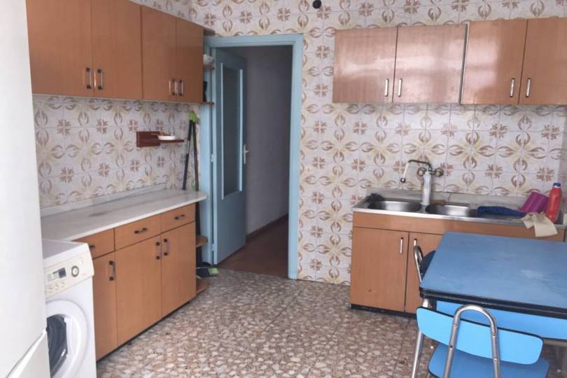 Alicante,Alicante,España,3 Bedrooms Bedrooms,1 BañoBathrooms,Pisos,14440