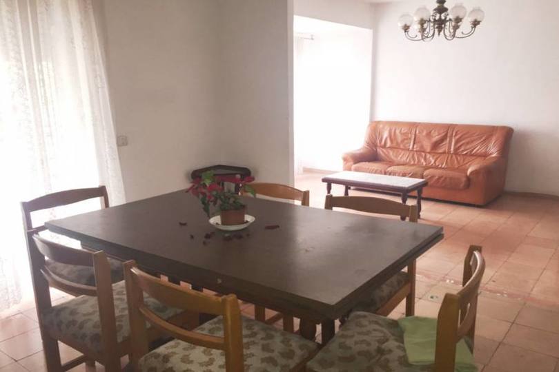 Alicante,Alicante,España,3 Bedrooms Bedrooms,1 BañoBathrooms,Pisos,14440
