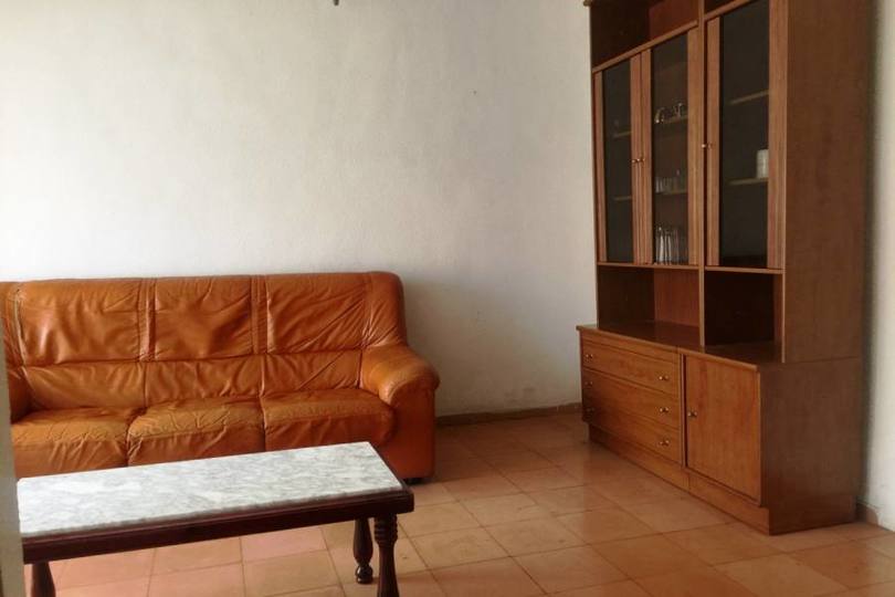 Alicante,Alicante,España,3 Bedrooms Bedrooms,1 BañoBathrooms,Pisos,14440