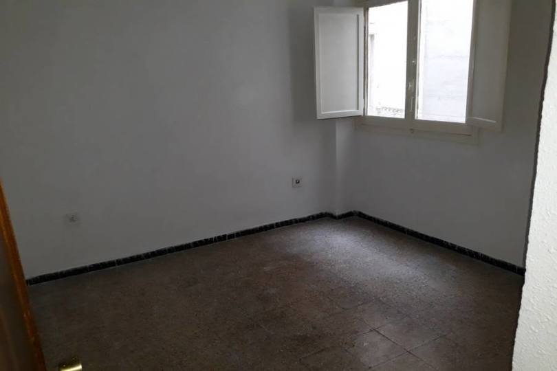 Alicante,Alicante,España,3 Bedrooms Bedrooms,1 BañoBathrooms,Pisos,14441