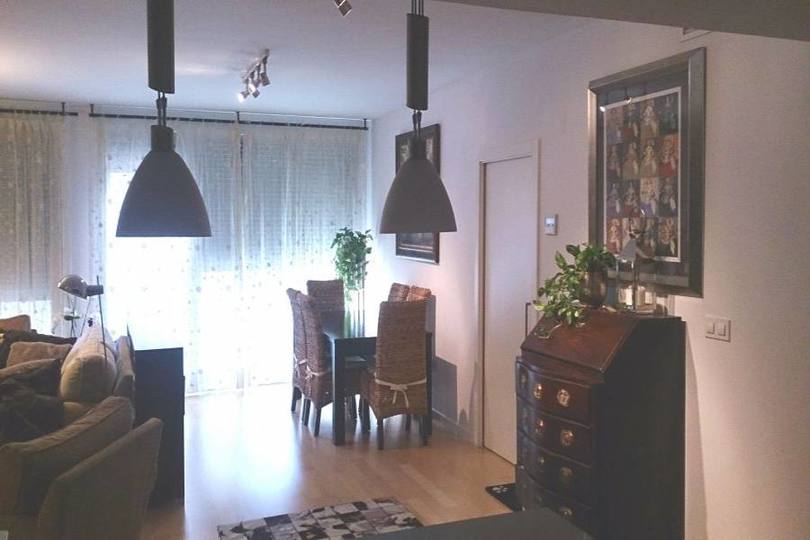 Alicante,Alicante,España,4 Bedrooms Bedrooms,1 BañoBathrooms,Pisos,14453