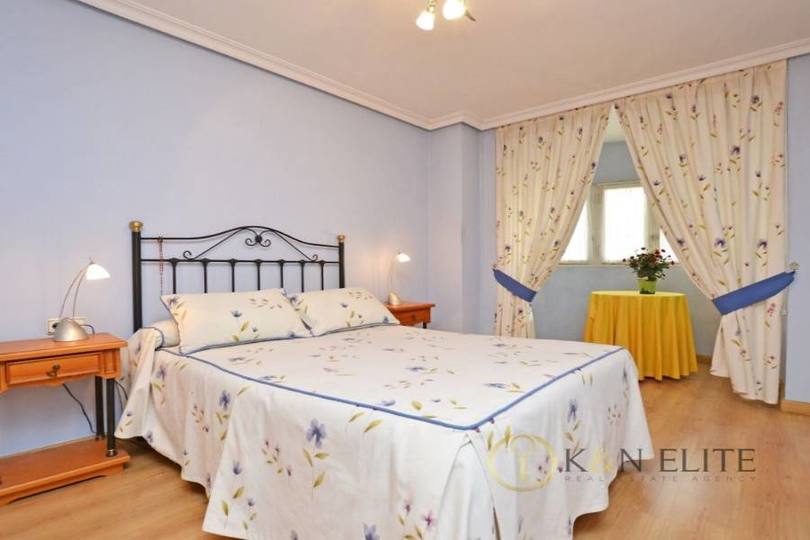 Alicante,Alicante,España,3 Bedrooms Bedrooms,3 BathroomsBathrooms,Pisos,14466