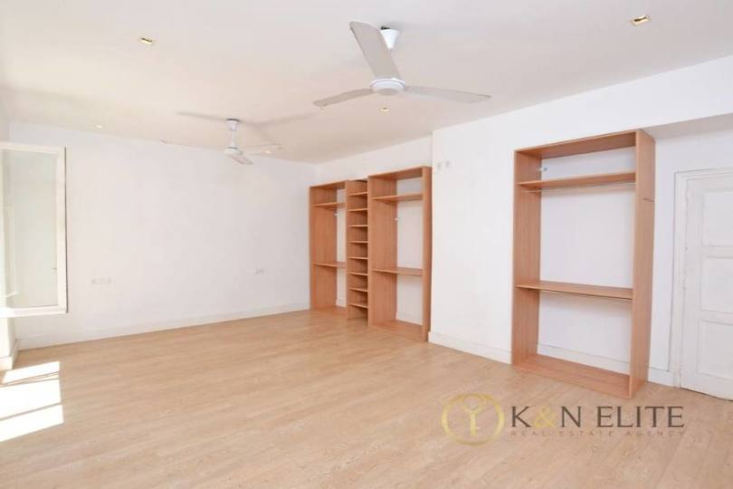 Alicante,Alicante,España,5 Bedrooms Bedrooms,2 BathroomsBathrooms,Pisos,14470