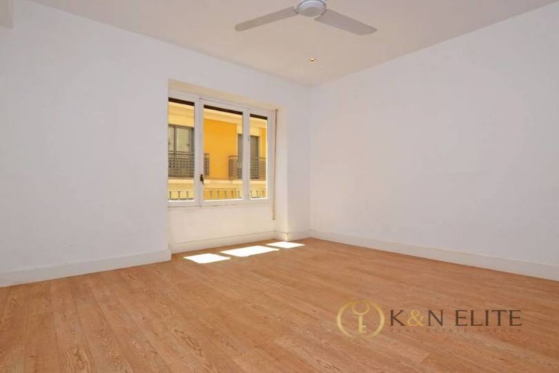 Alicante,Alicante,España,5 Bedrooms Bedrooms,2 BathroomsBathrooms,Pisos,14470