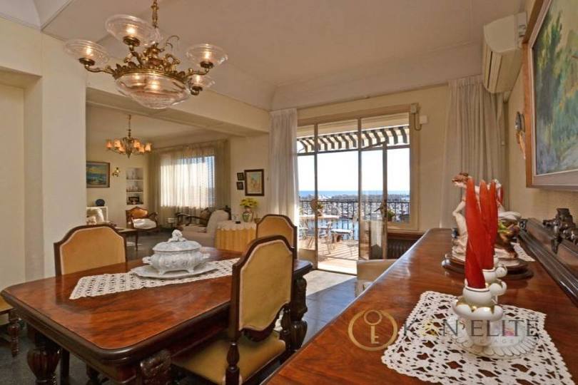 Alicante,Alicante,España,4 Bedrooms Bedrooms,2 BathroomsBathrooms,Pisos,14482