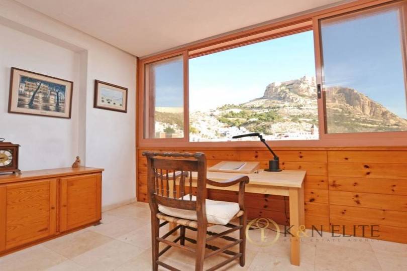 Alicante,Alicante,España,4 Bedrooms Bedrooms,4 BathroomsBathrooms,Pisos,14483