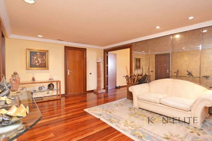 Alicante,Alicante,España,4 Bedrooms Bedrooms,4 BathroomsBathrooms,Pisos,14483