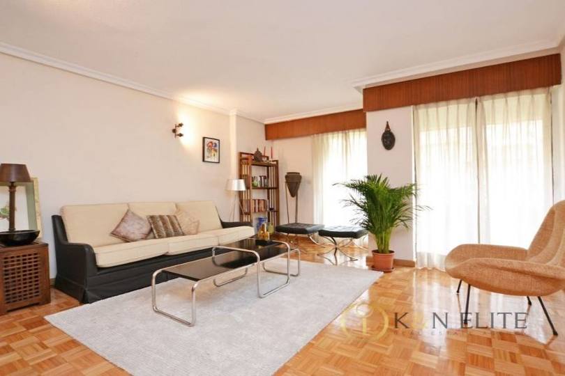 Alicante,Alicante,España,4 Bedrooms Bedrooms,2 BathroomsBathrooms,Pisos,14488