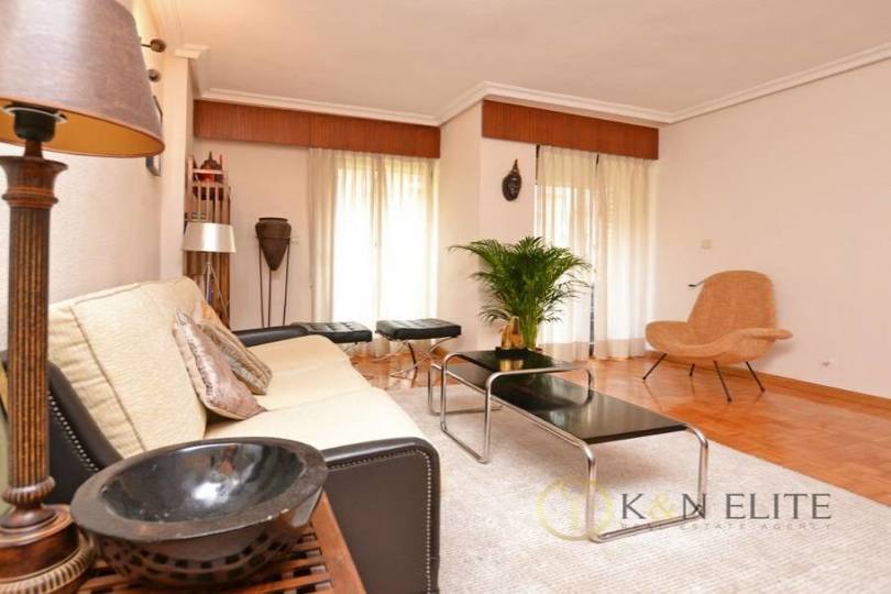 Alicante,Alicante,España,4 Bedrooms Bedrooms,2 BathroomsBathrooms,Pisos,14488