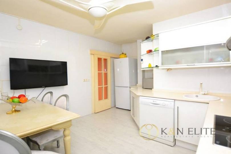 Alicante,Alicante,España,3 Bedrooms Bedrooms,2 BathroomsBathrooms,Pisos,14494