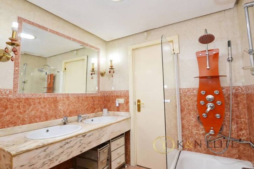 Alicante,Alicante,España,3 Bedrooms Bedrooms,2 BathroomsBathrooms,Pisos,14494