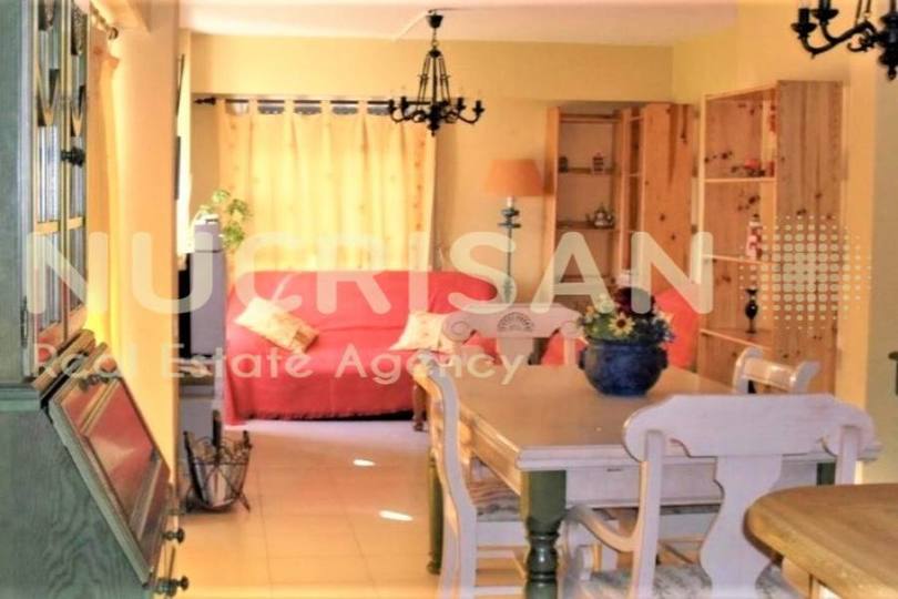 Alicante,Alicante,España,3 Bedrooms Bedrooms,2 BathroomsBathrooms,Pisos,14501