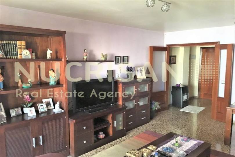 Alicante,Alicante,España,4 Bedrooms Bedrooms,2 BathroomsBathrooms,Pisos,14510