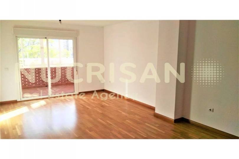 Alicante,Alicante,España,4 Bedrooms Bedrooms,2 BathroomsBathrooms,Pisos,14518