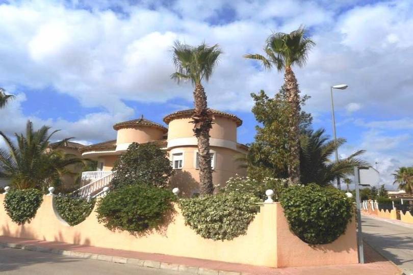 Benferri,Alicante,España,4 Habitaciones Habitaciones,2 BañosBaños,Fincas-Villas,2198